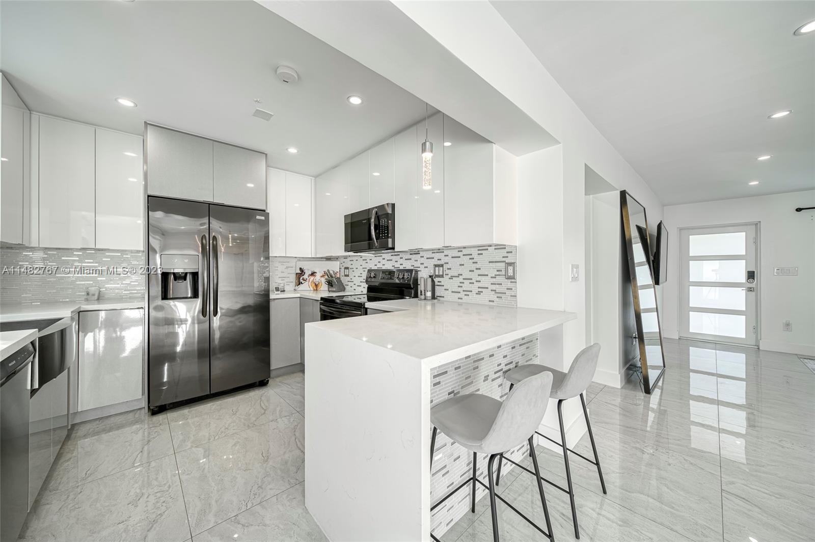 1564 NE 110th Ter