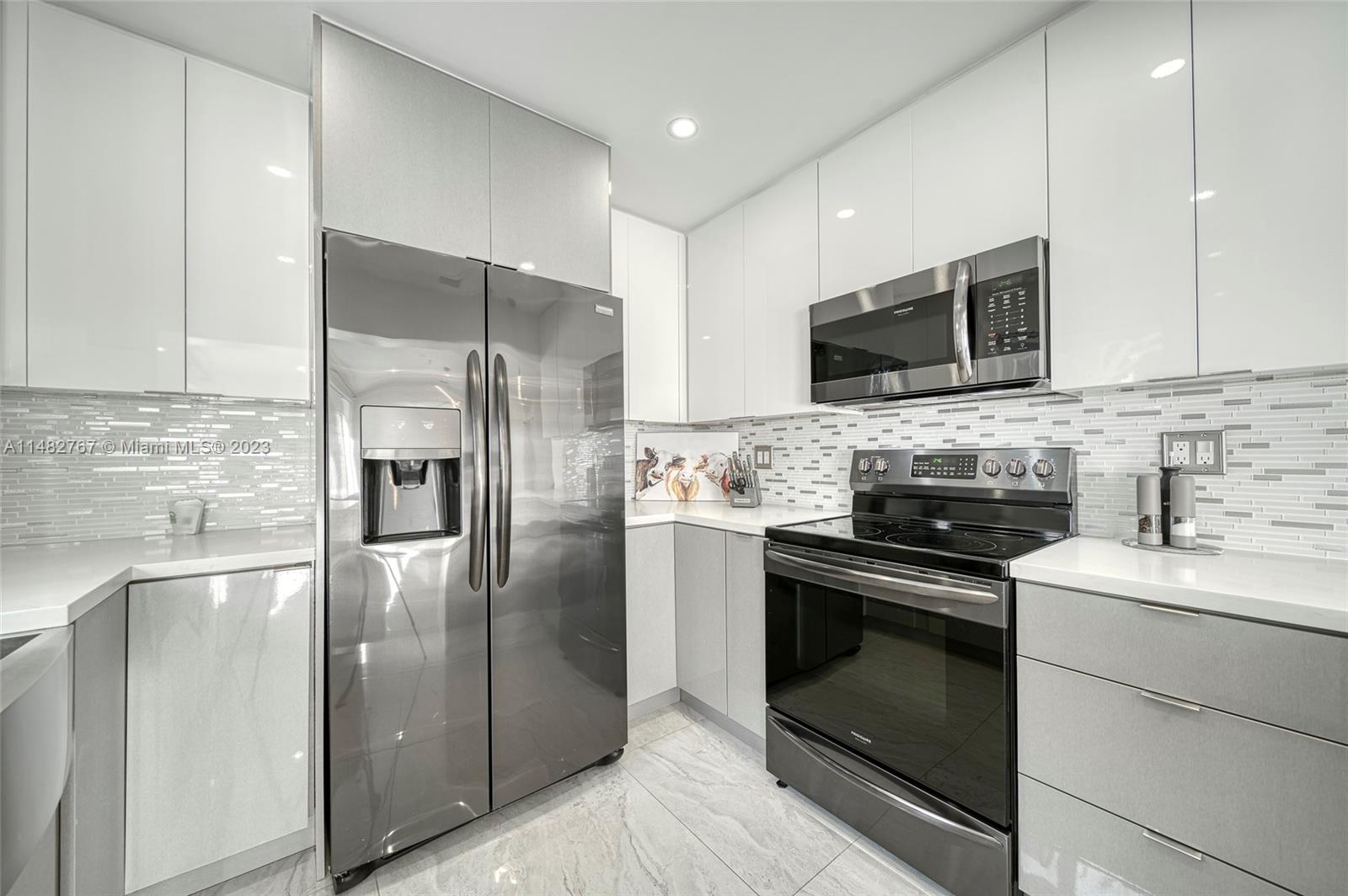 1564 NE 110th Ter