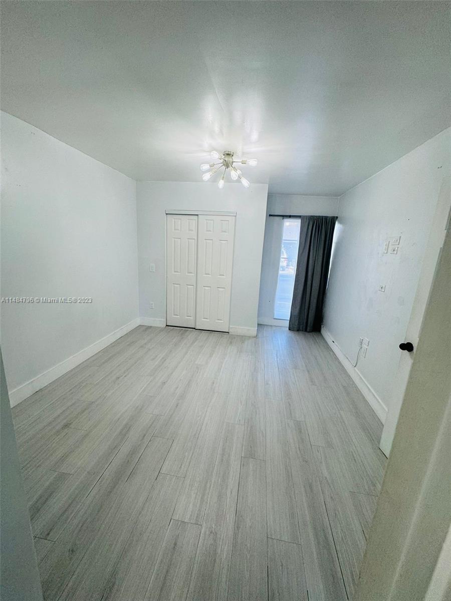 4713 NW 7th ST # 109