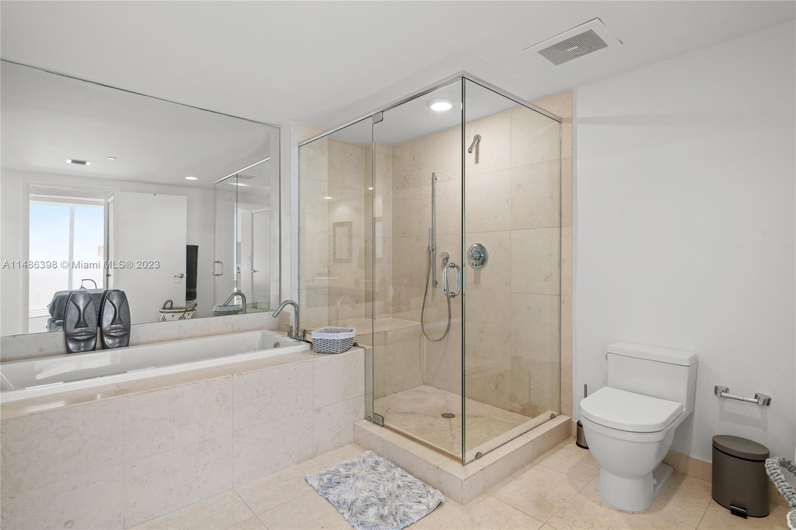 475 Brickell Ave # 4407