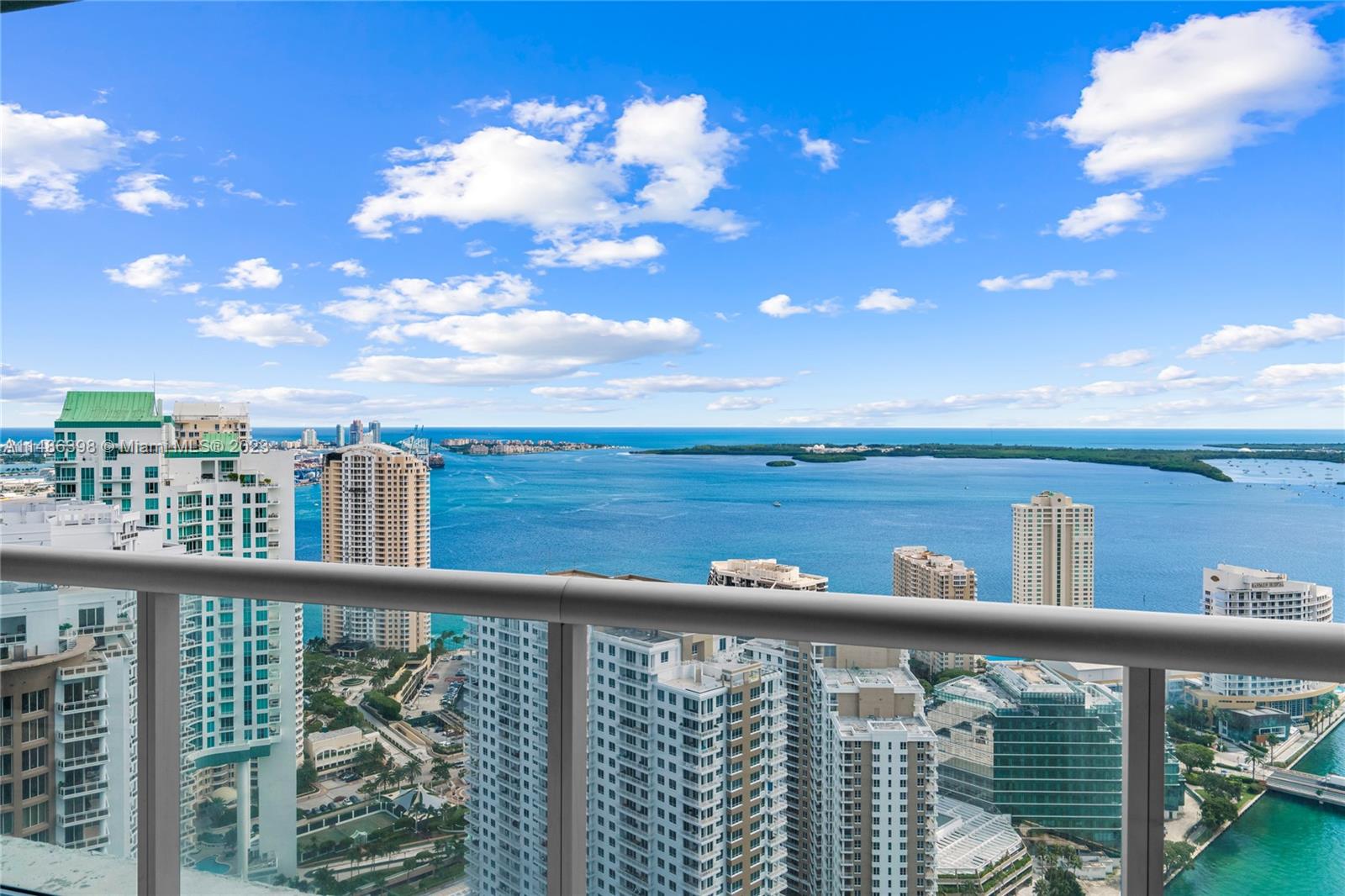 475 Brickell Ave # 4407