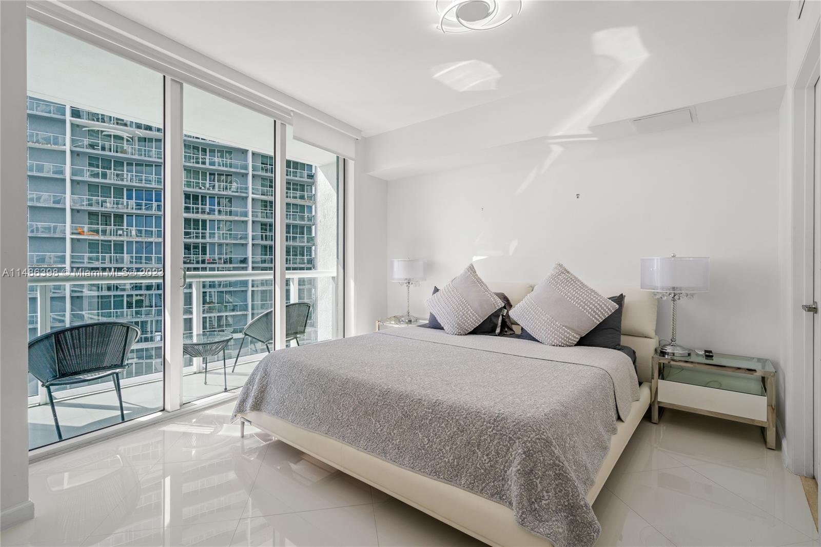 475 Brickell Ave # 4407