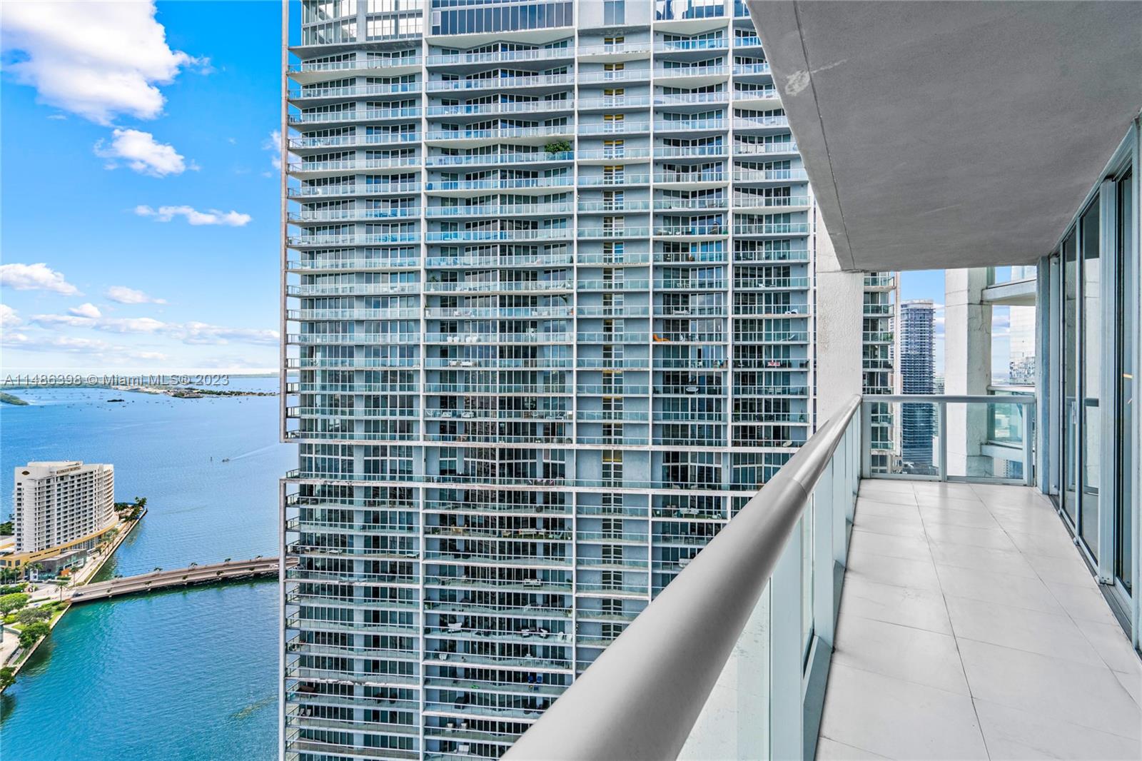 475 Brickell Ave # 4407