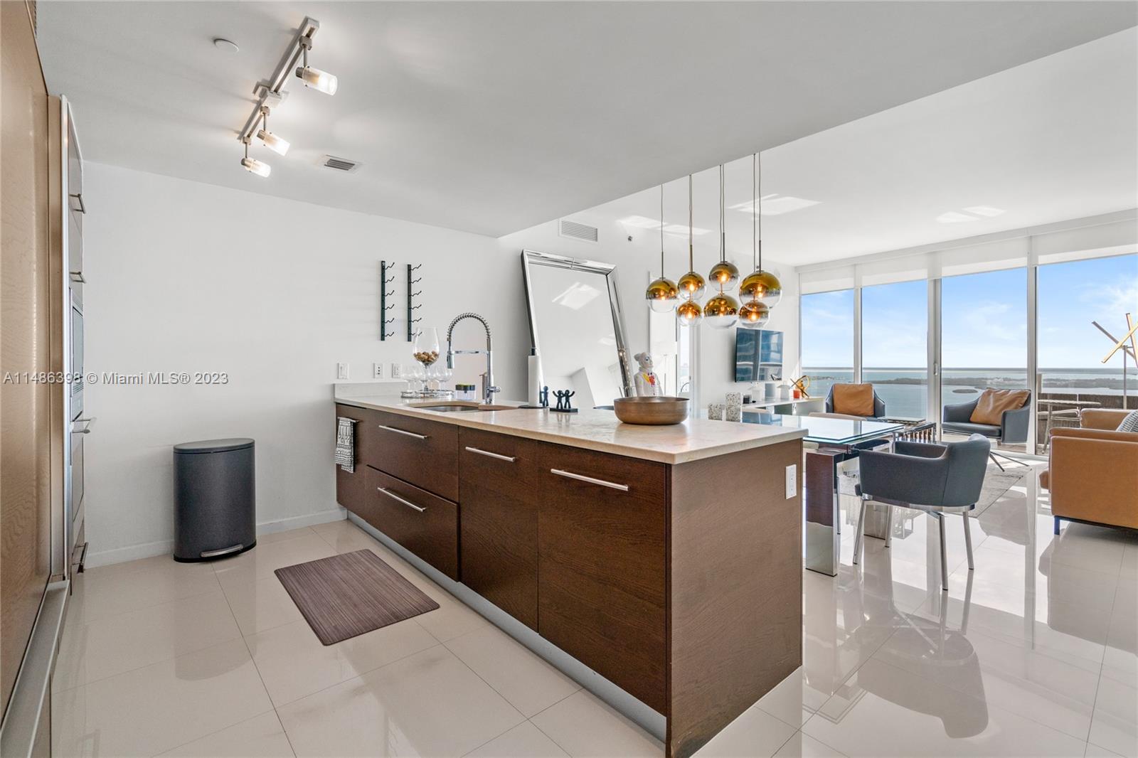 475 Brickell Ave # 4407