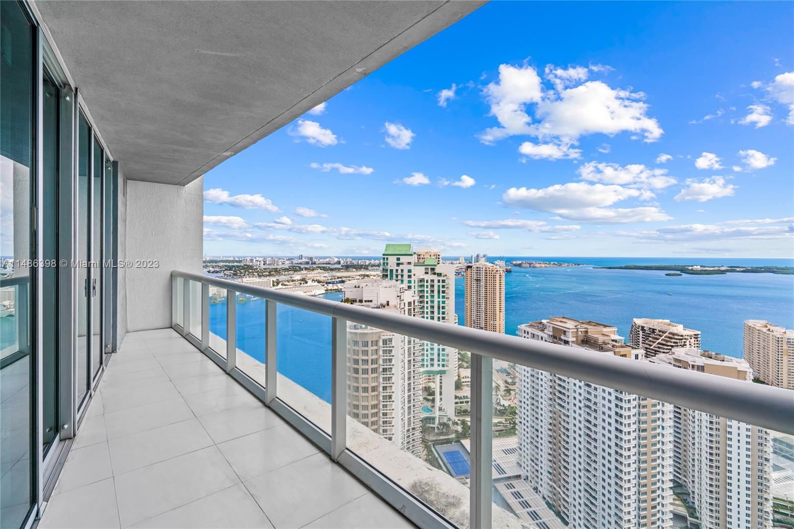 475 Brickell Ave # 4407