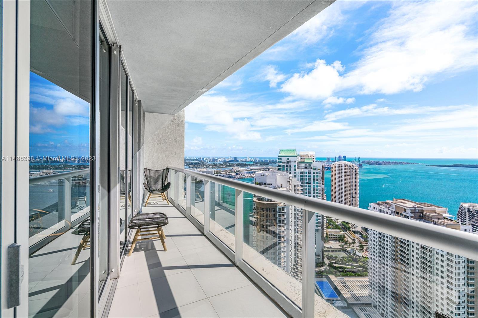 475 Brickell Ave # 4407