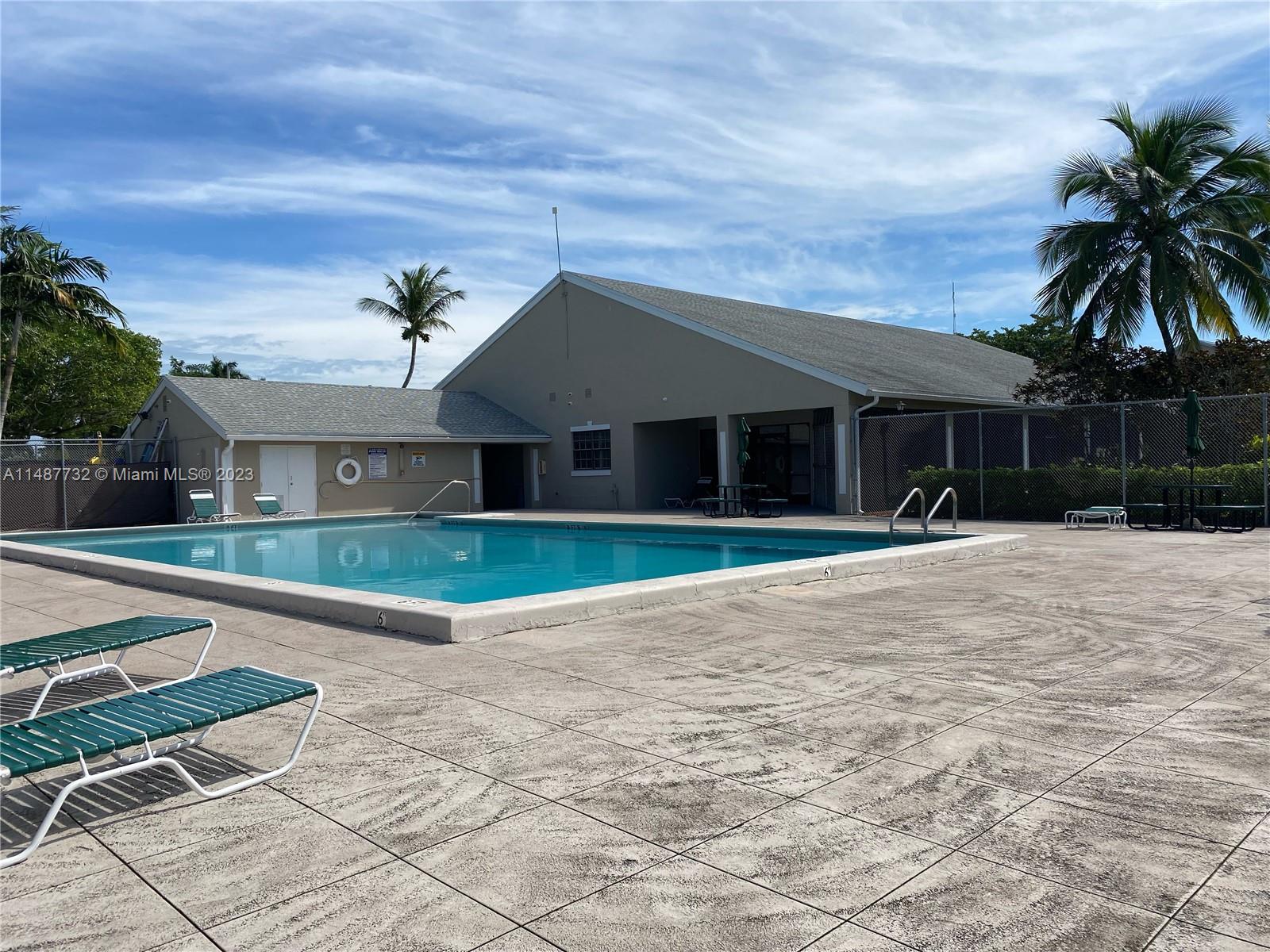 1149 Independence Trl # 1149A