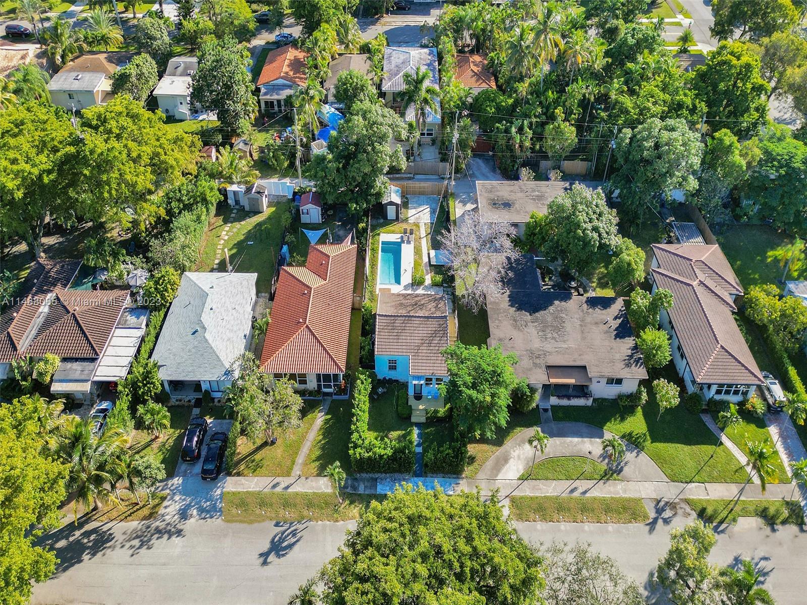 1634 Rodman St