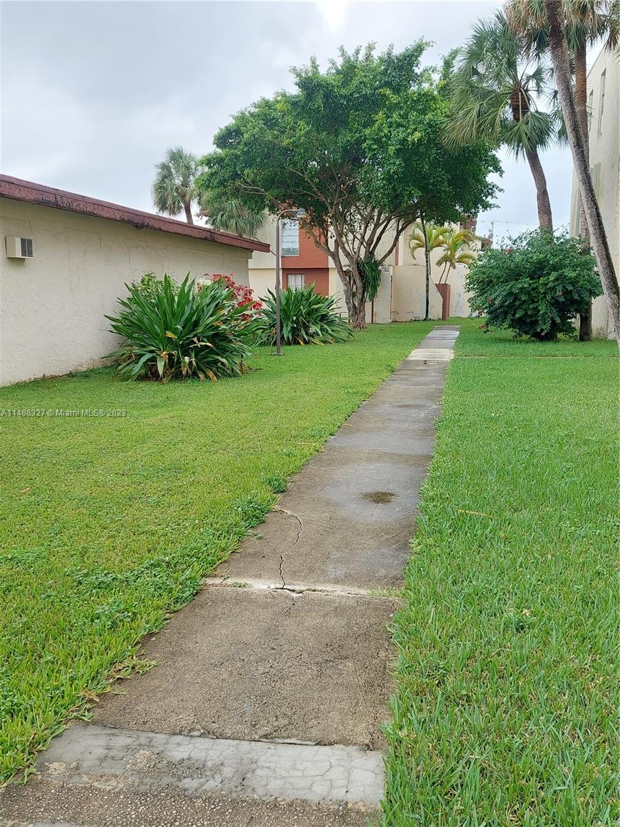 20 SW 108th Ave # 6F