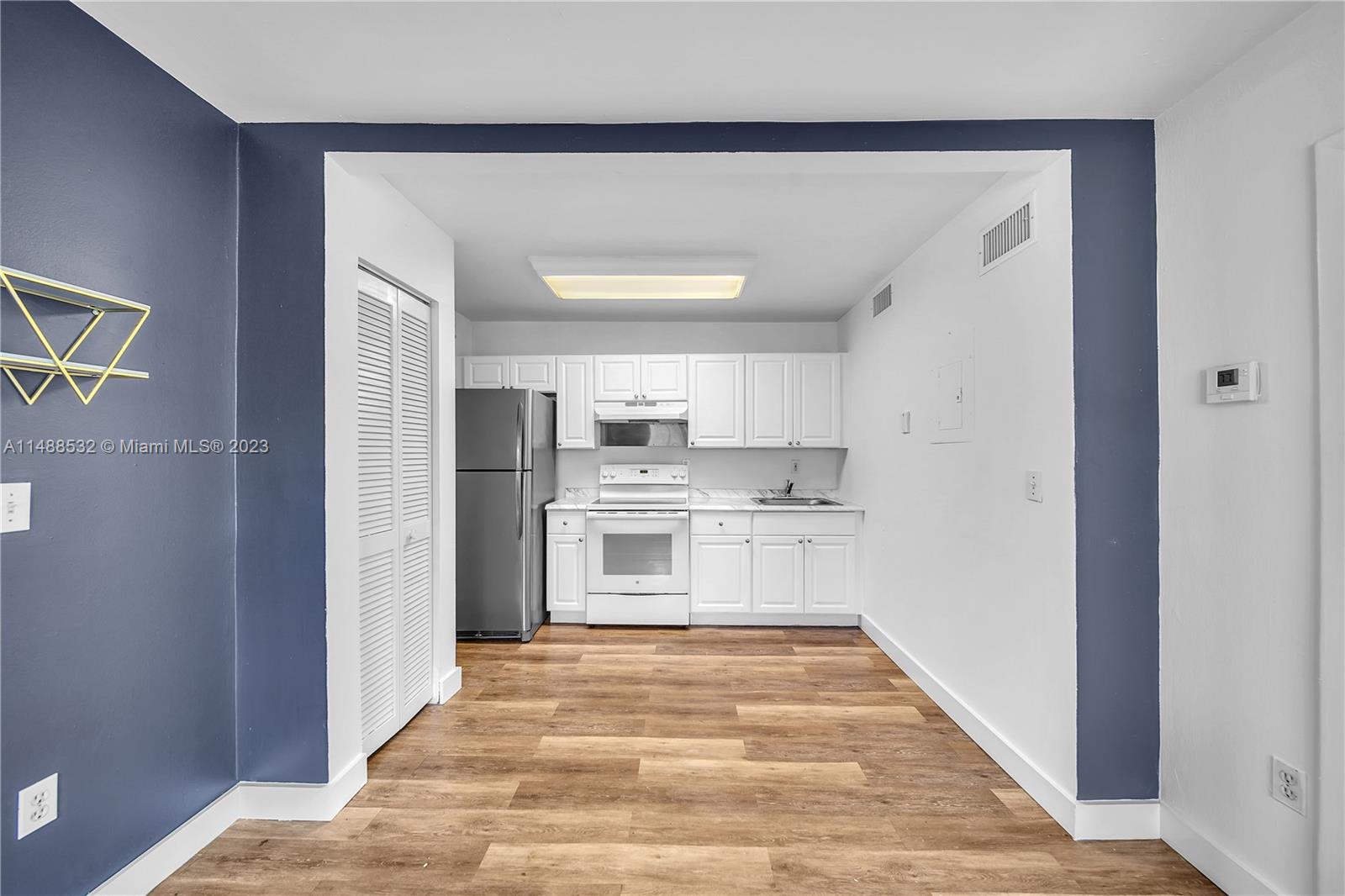 1337 Euclid Ave Unit: 108