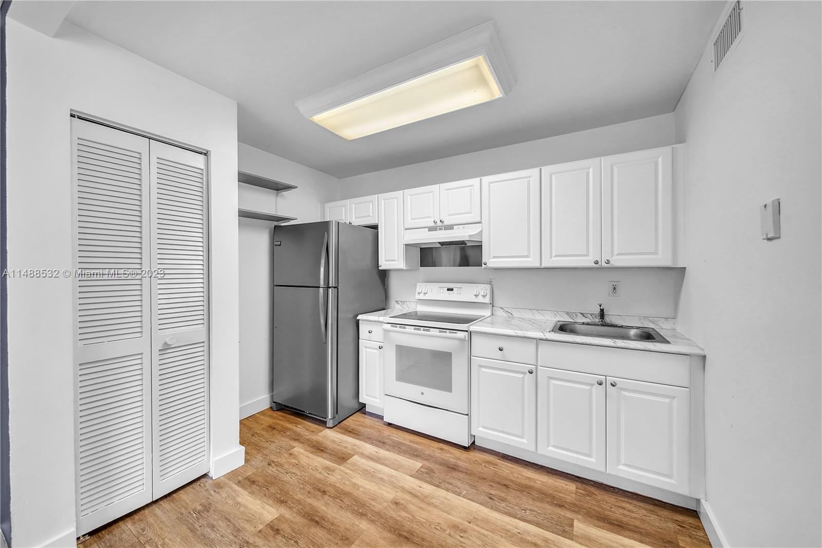 1337 Euclid Ave Unit: 108