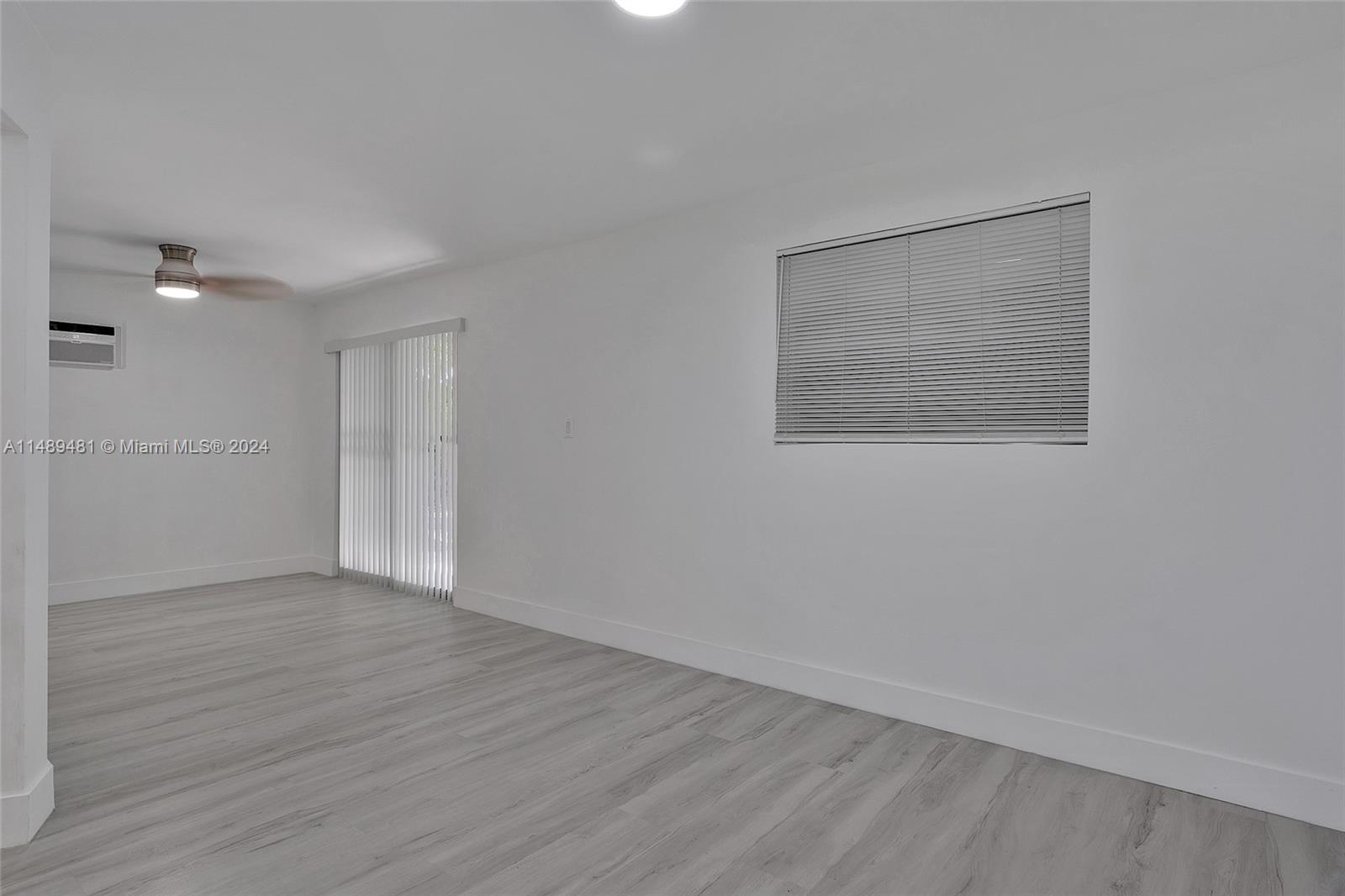 5950 NW 42nd Ter