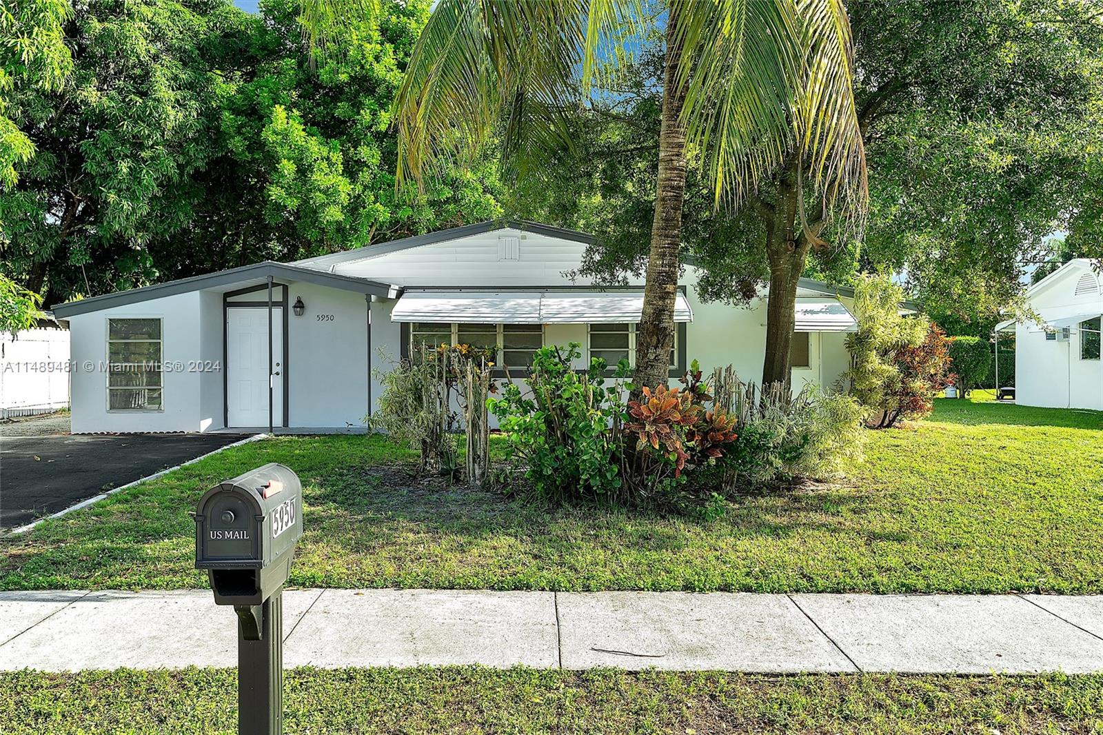 5950 NW 42nd Ter