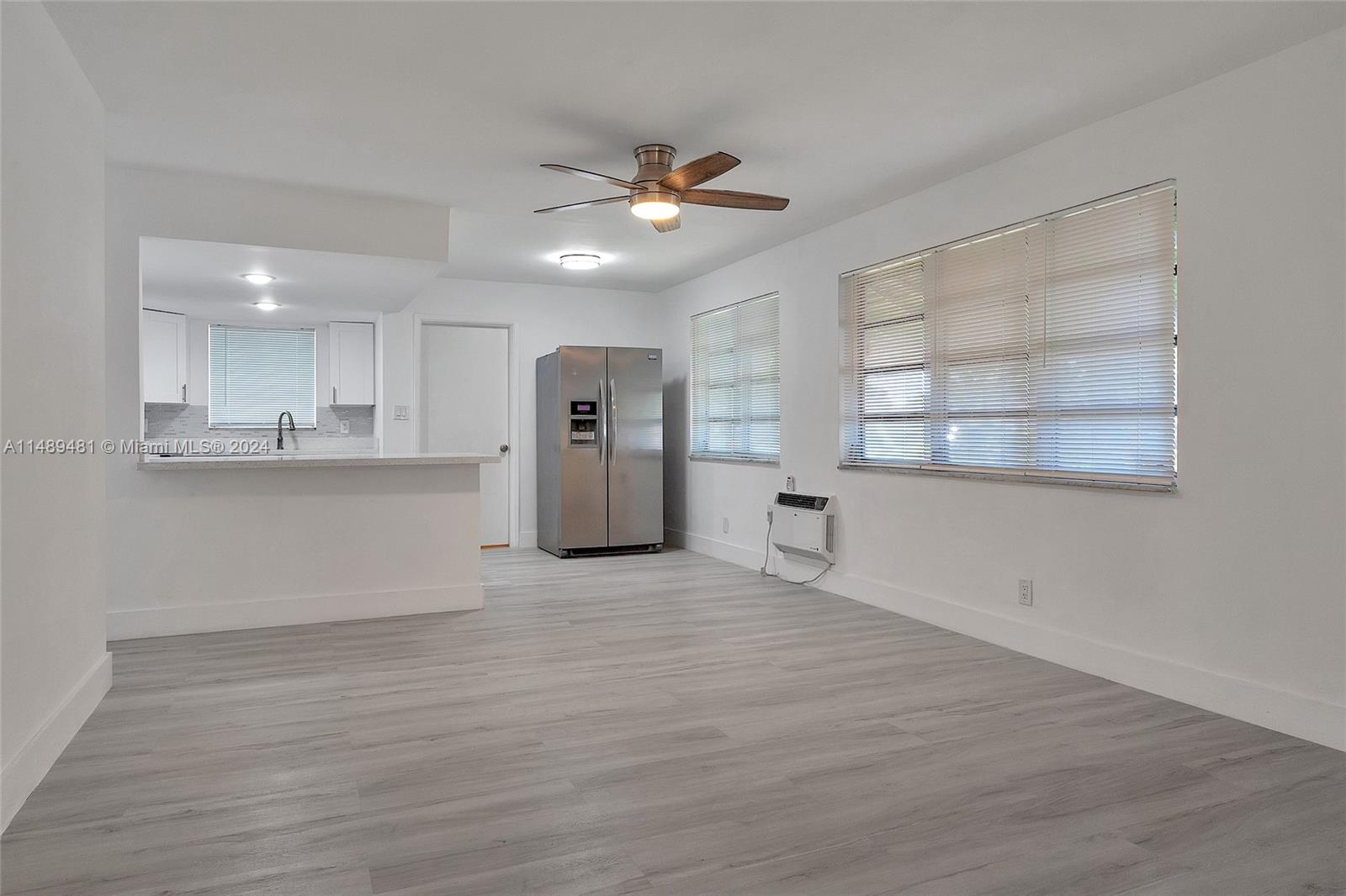 5950 NW 42nd Ter