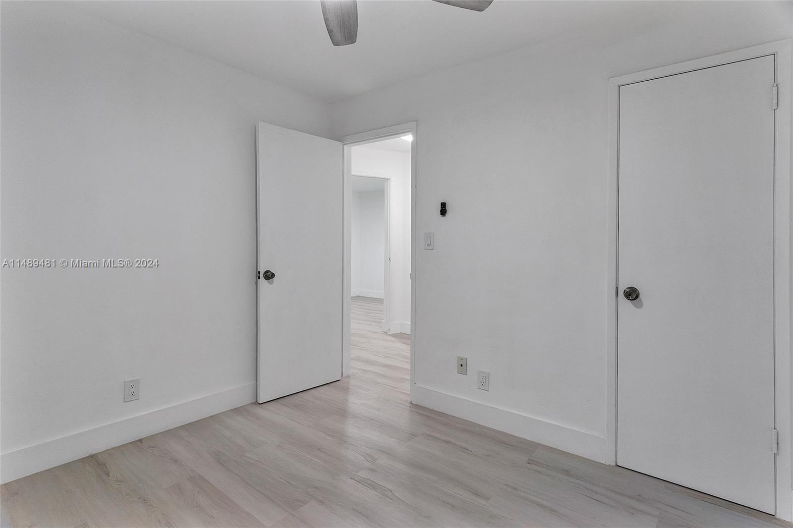 5950 NW 42nd Ter