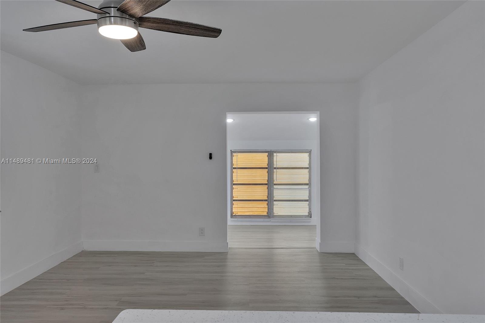 5950 NW 42nd Ter