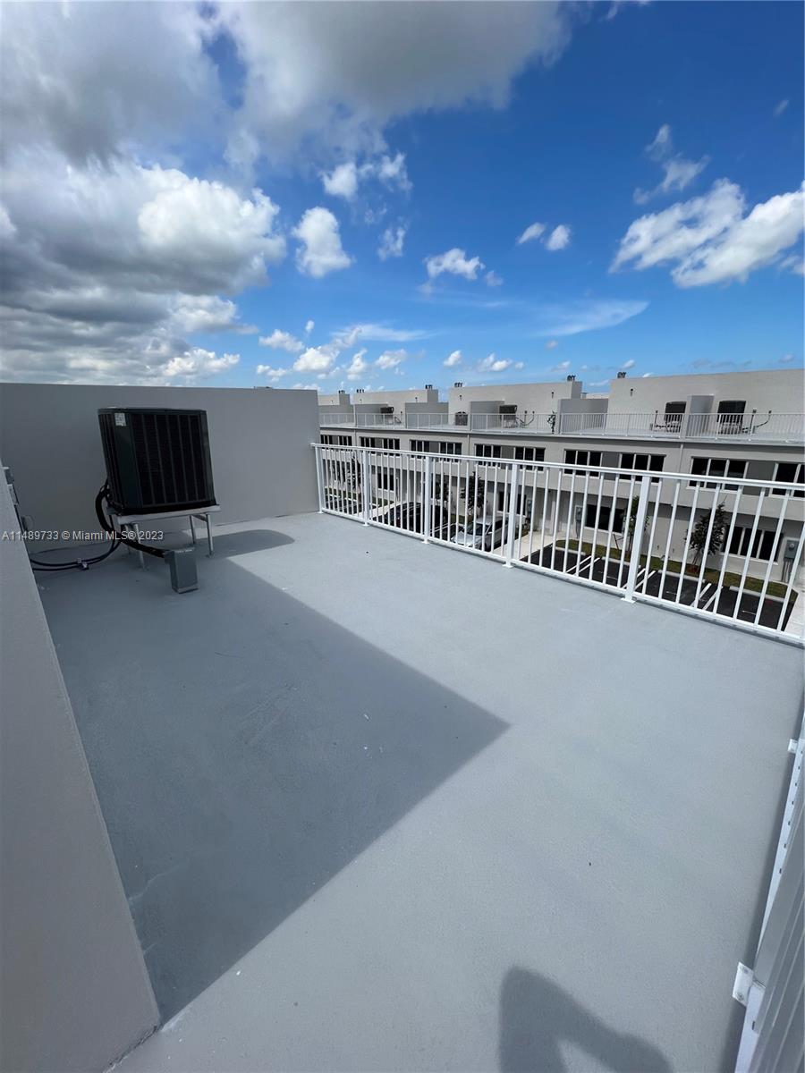 25855 SW 145th Ave # 25855