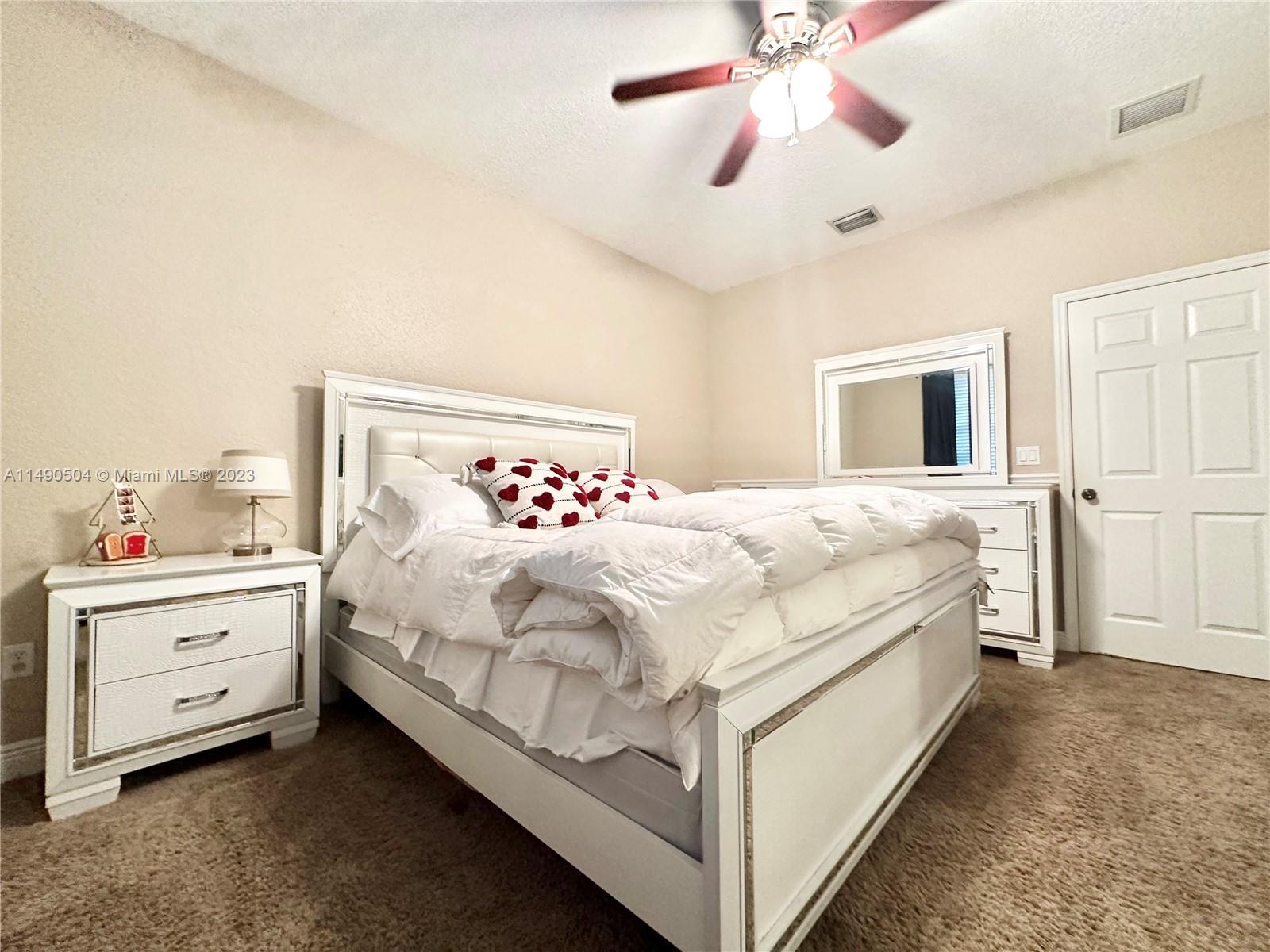 4959 Tradewinds Ter # 703