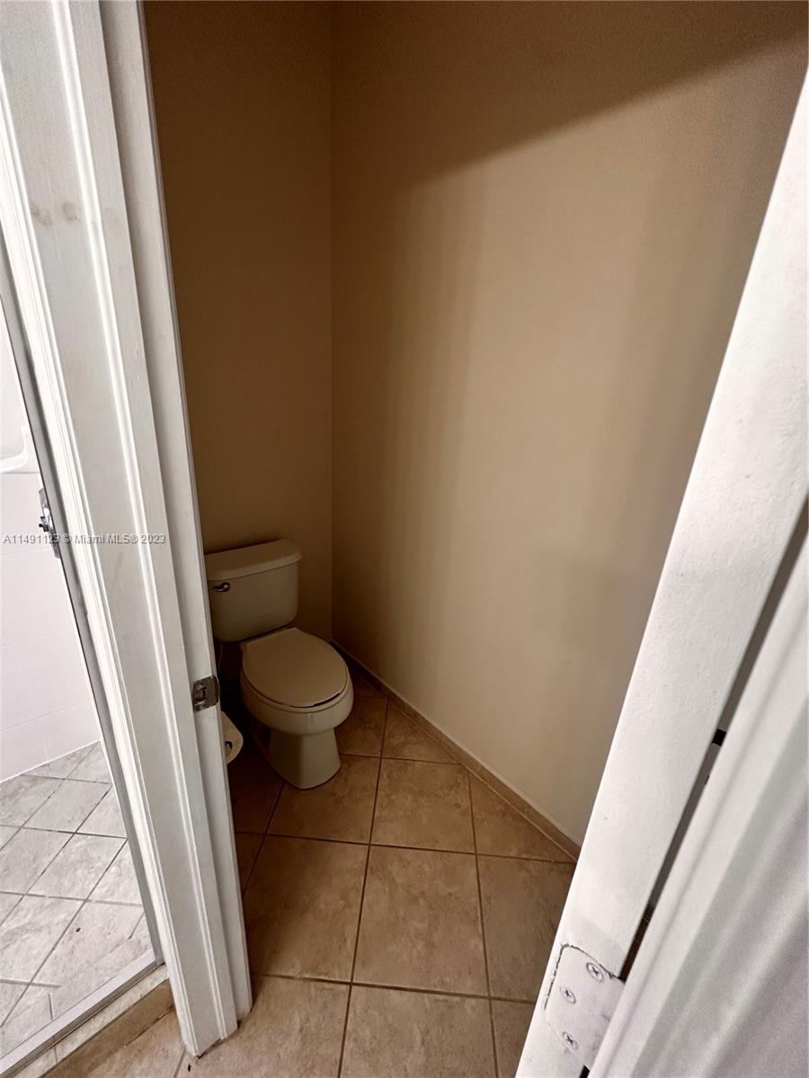 11303 SW 239th St # 0