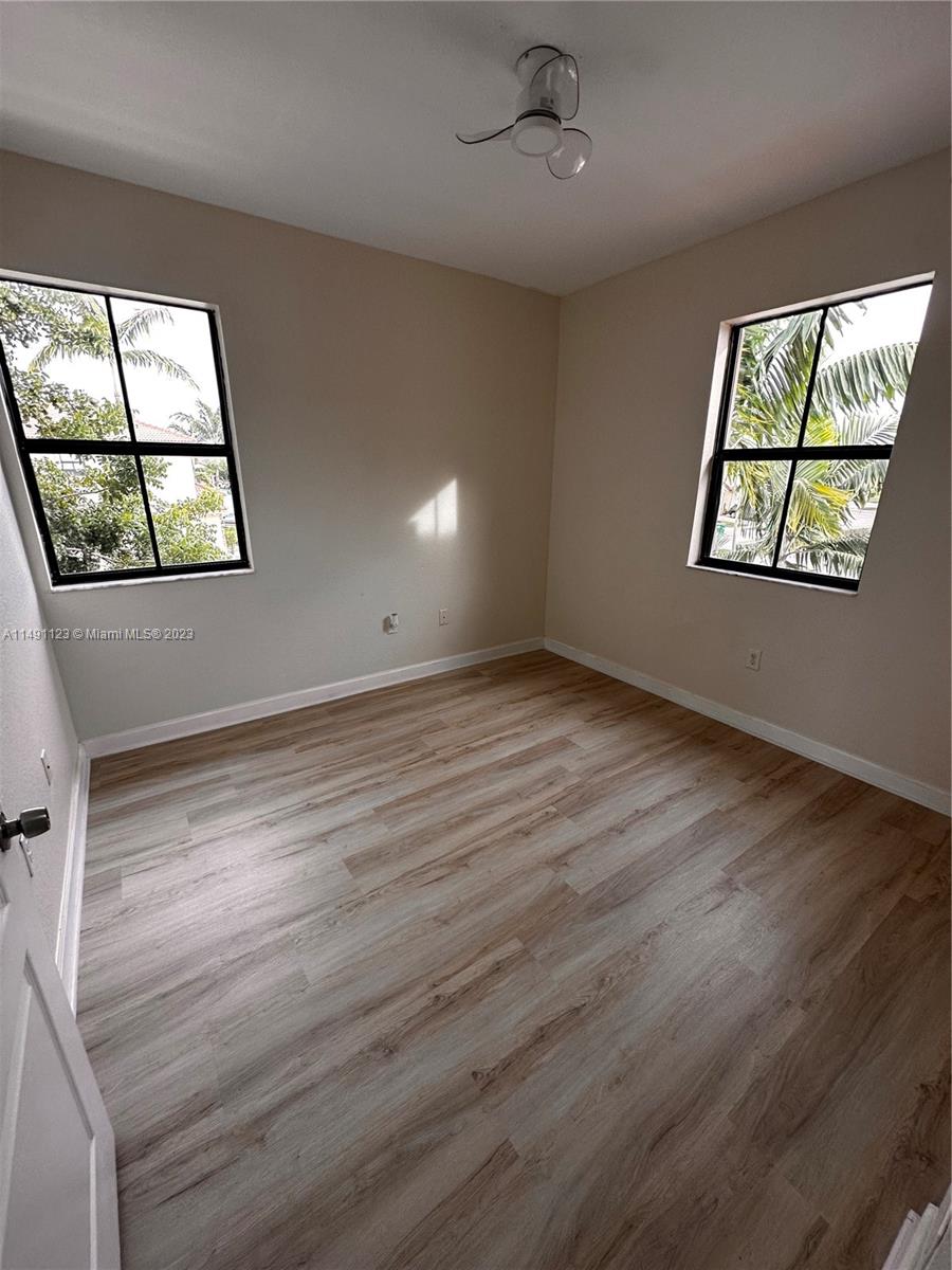 11303 SW 239th St # 0