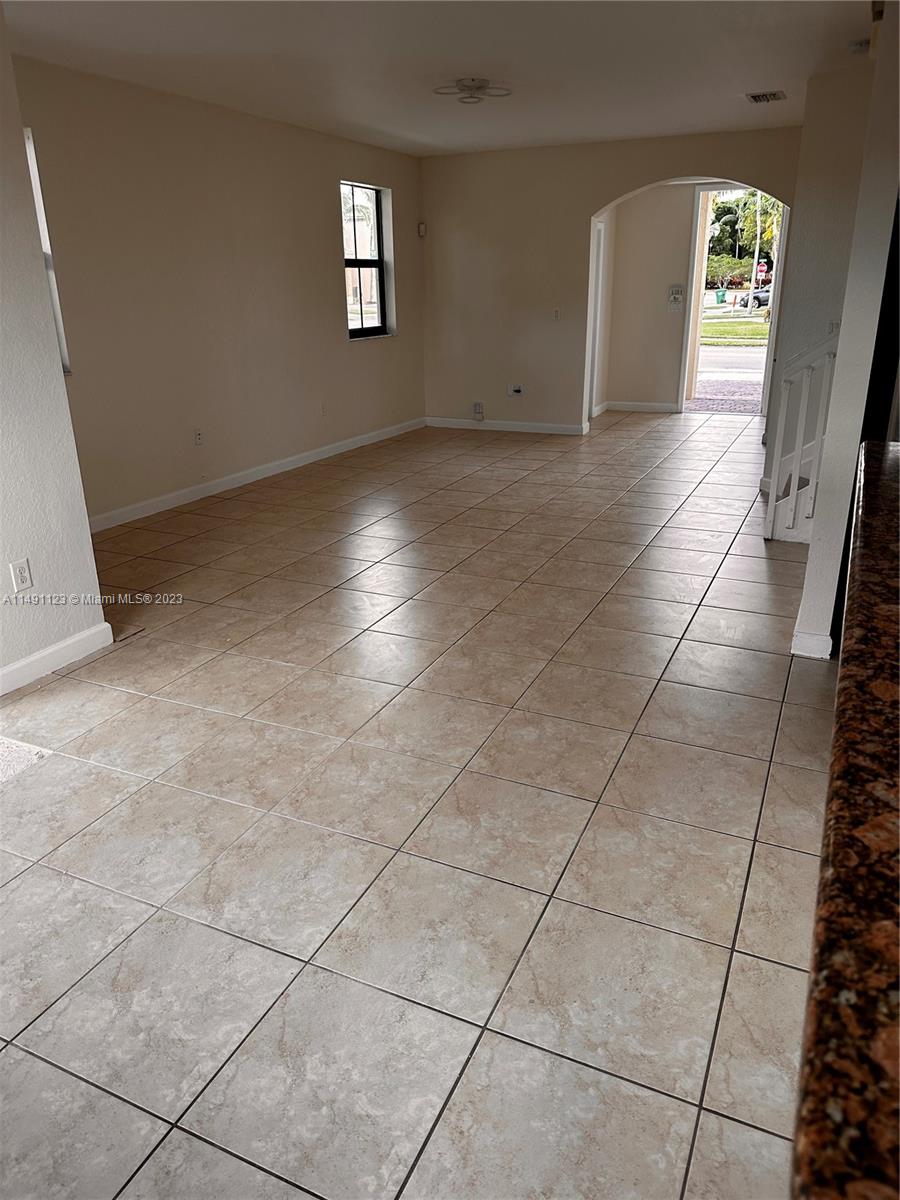 11303 SW 239th St # 0