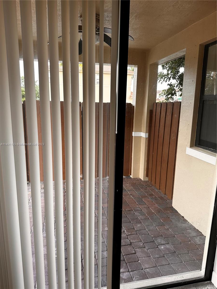 11303 SW 239th St # 0