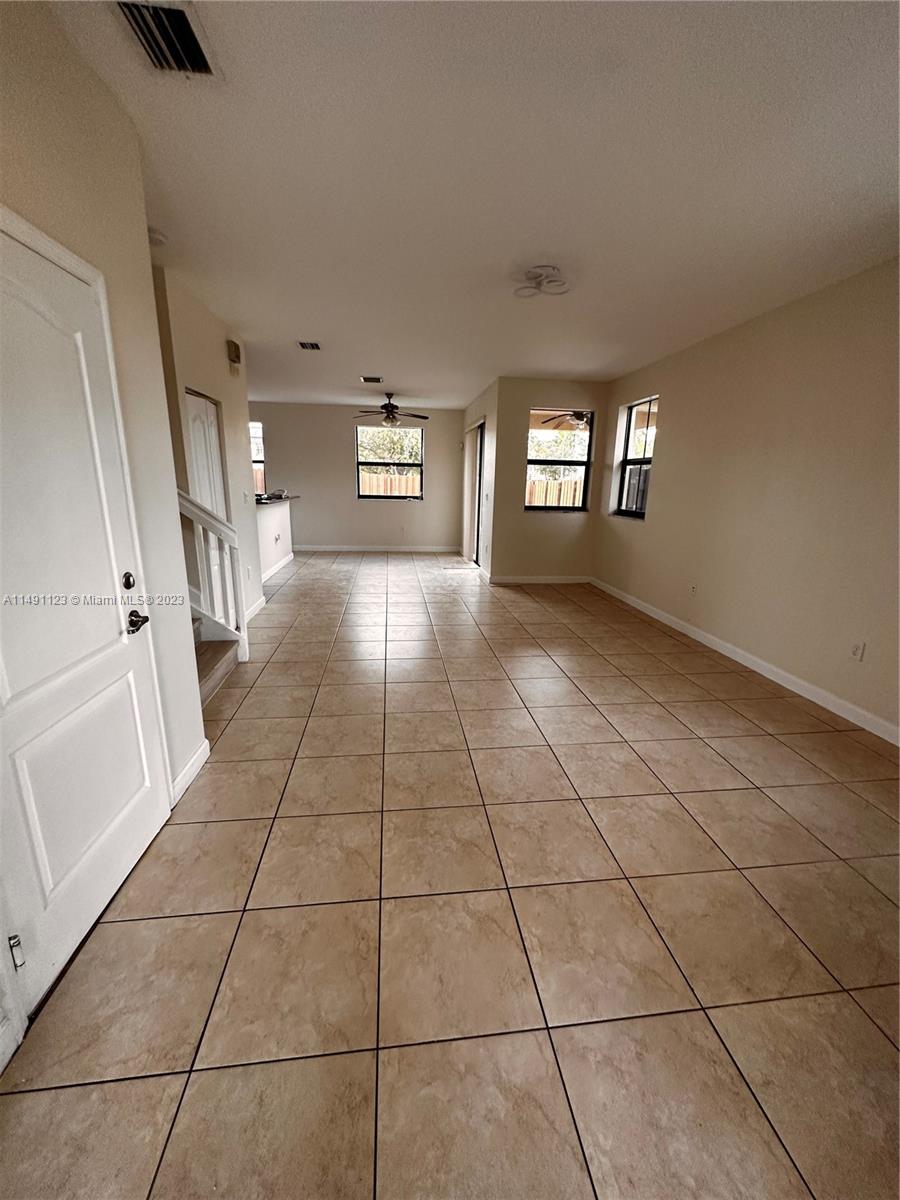 11303 SW 239th St # 0