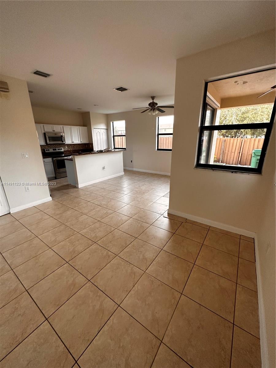 11303 SW 239th St # 0