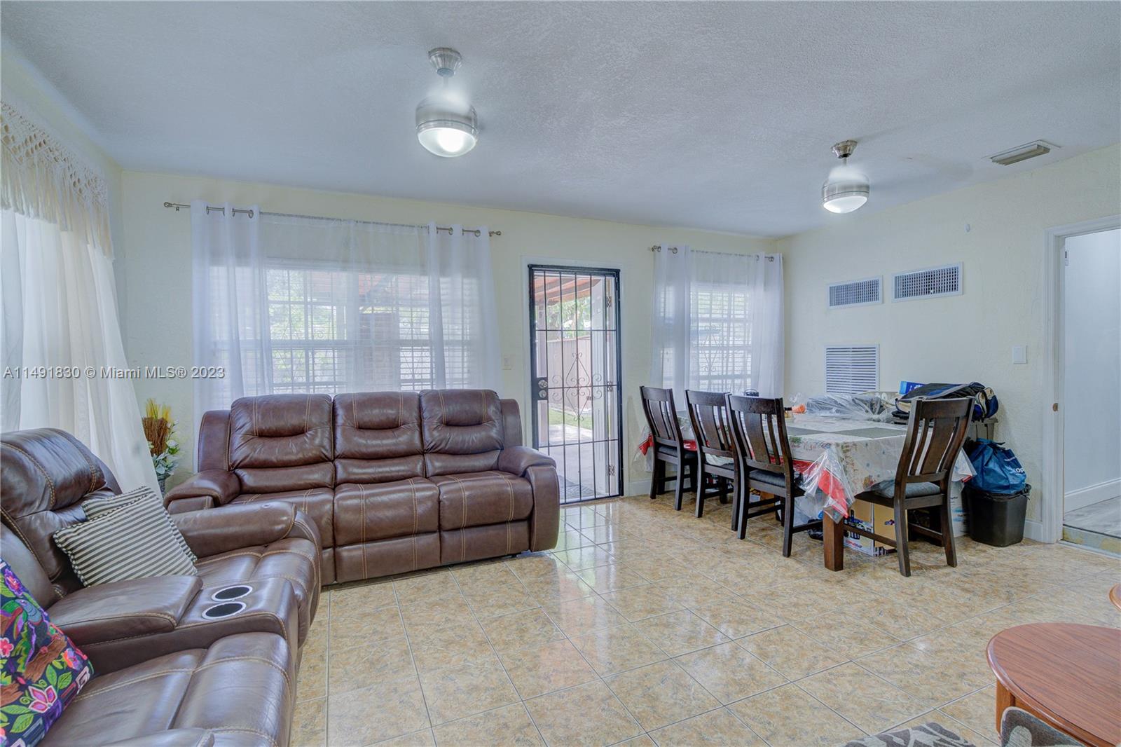 1661 NW 111th St