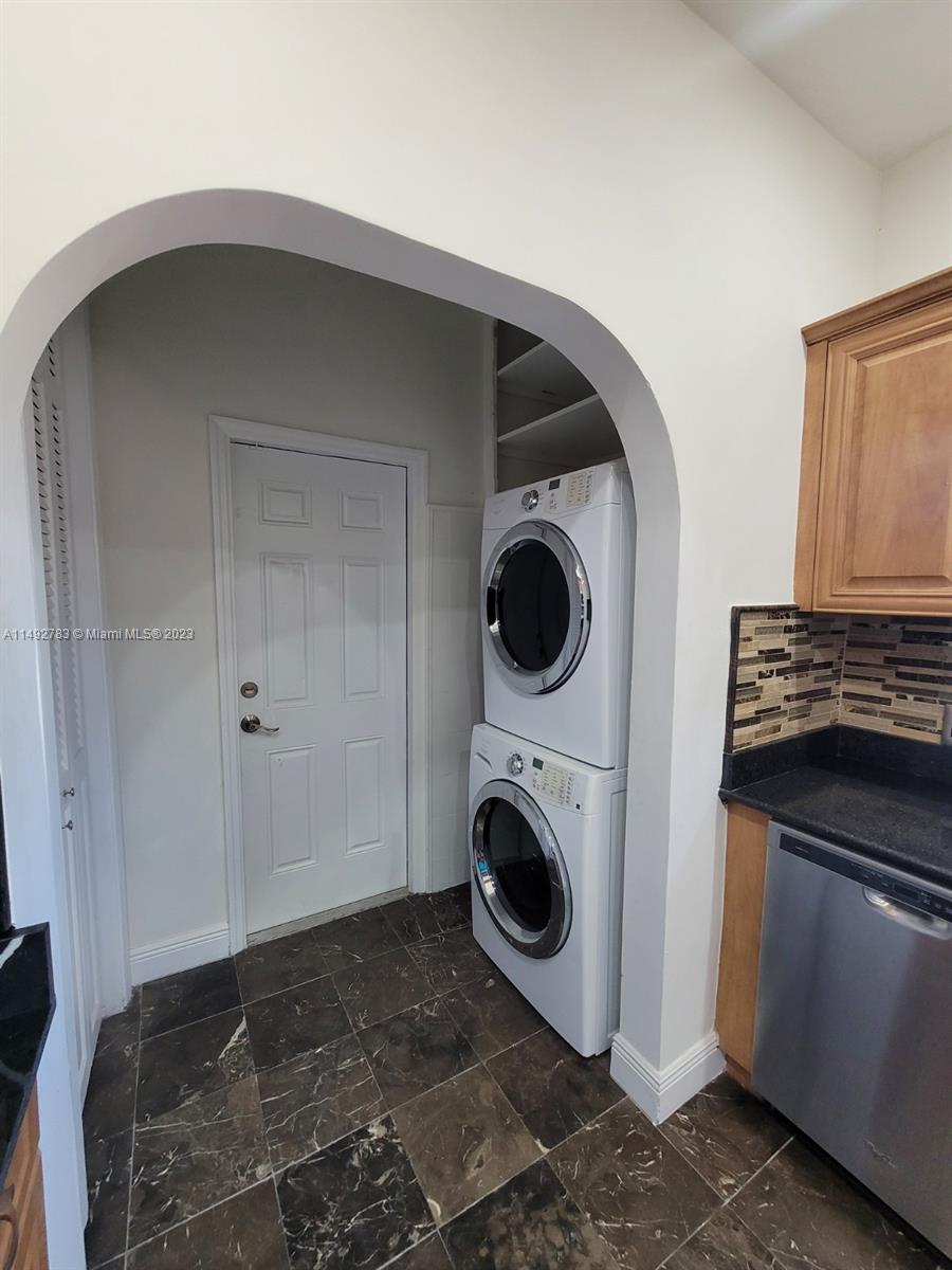 3575 NW 14th St Unit: A