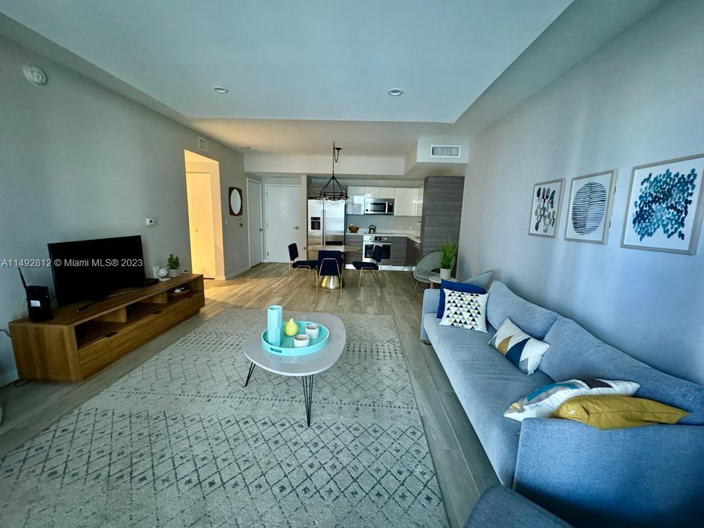 1010 SW 2nd Ave # 1105