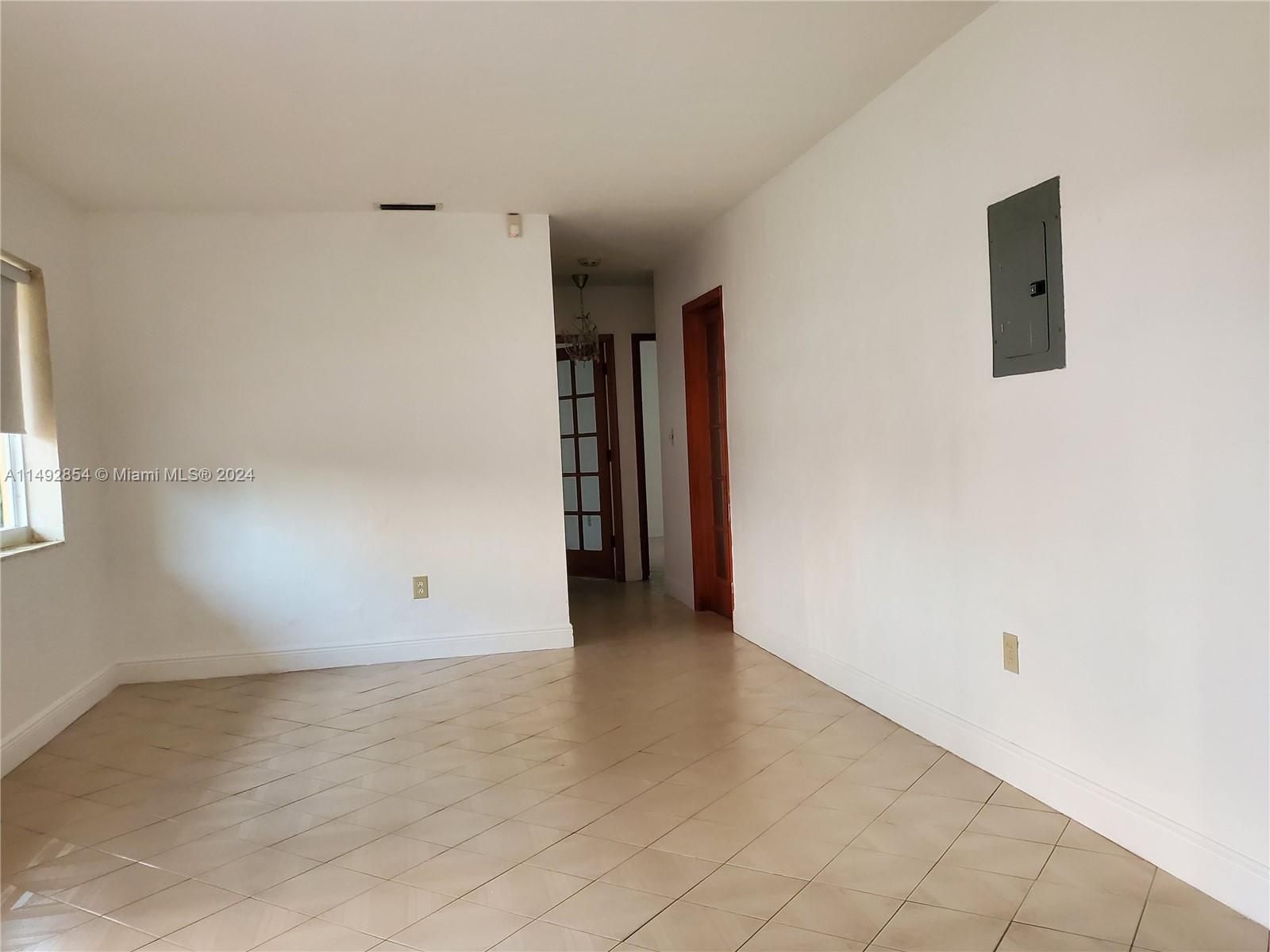 7748 SW 35th Ter