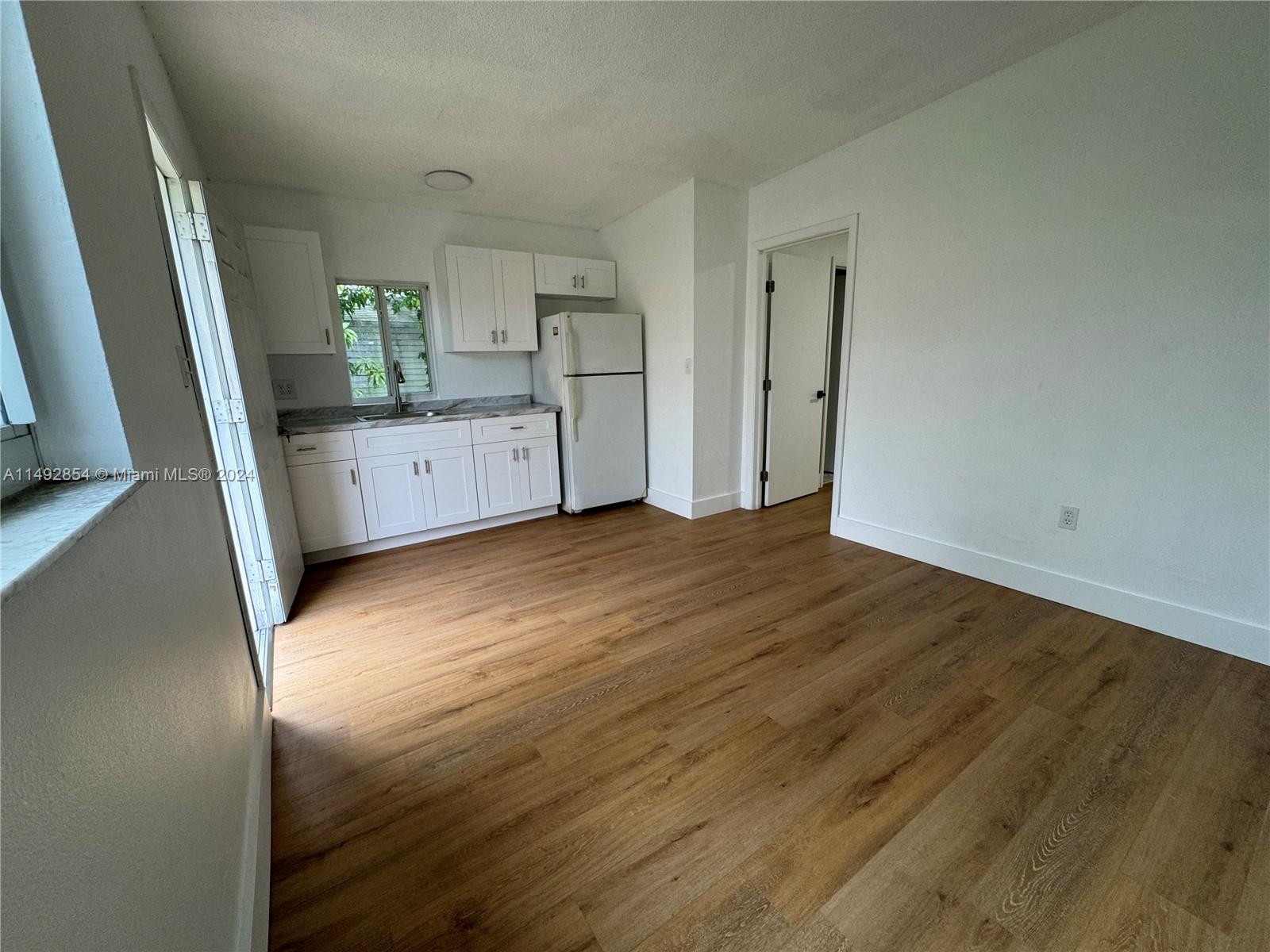 7748 SW 35th Ter