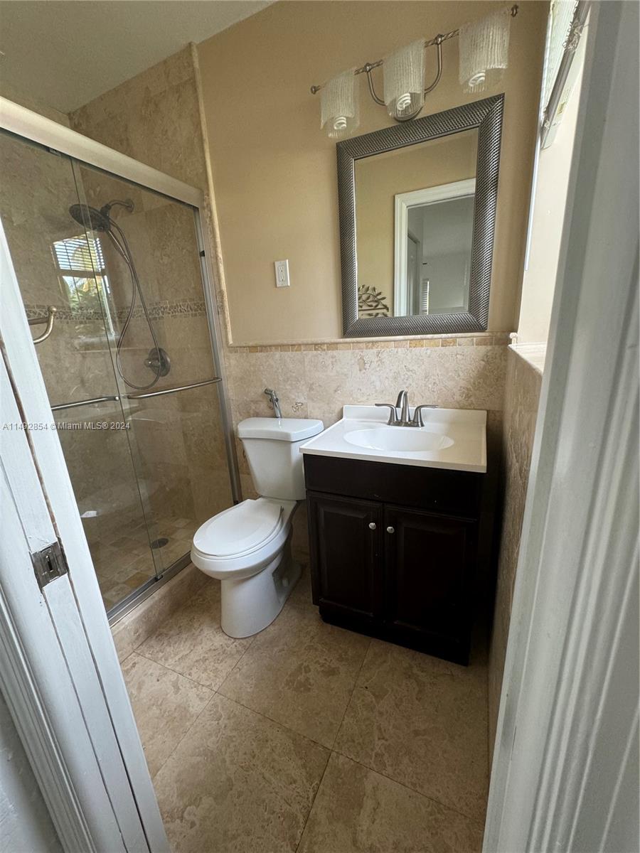 7748 SW 35th Ter