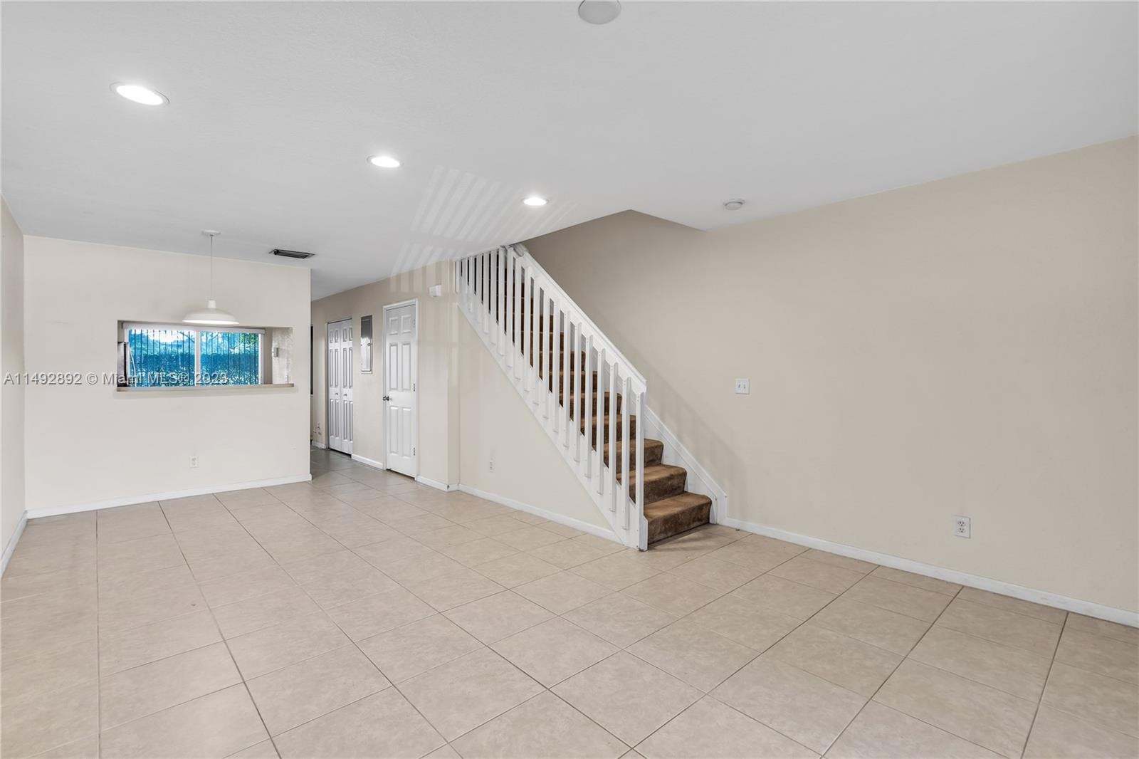 6836 Sienna Club Dr