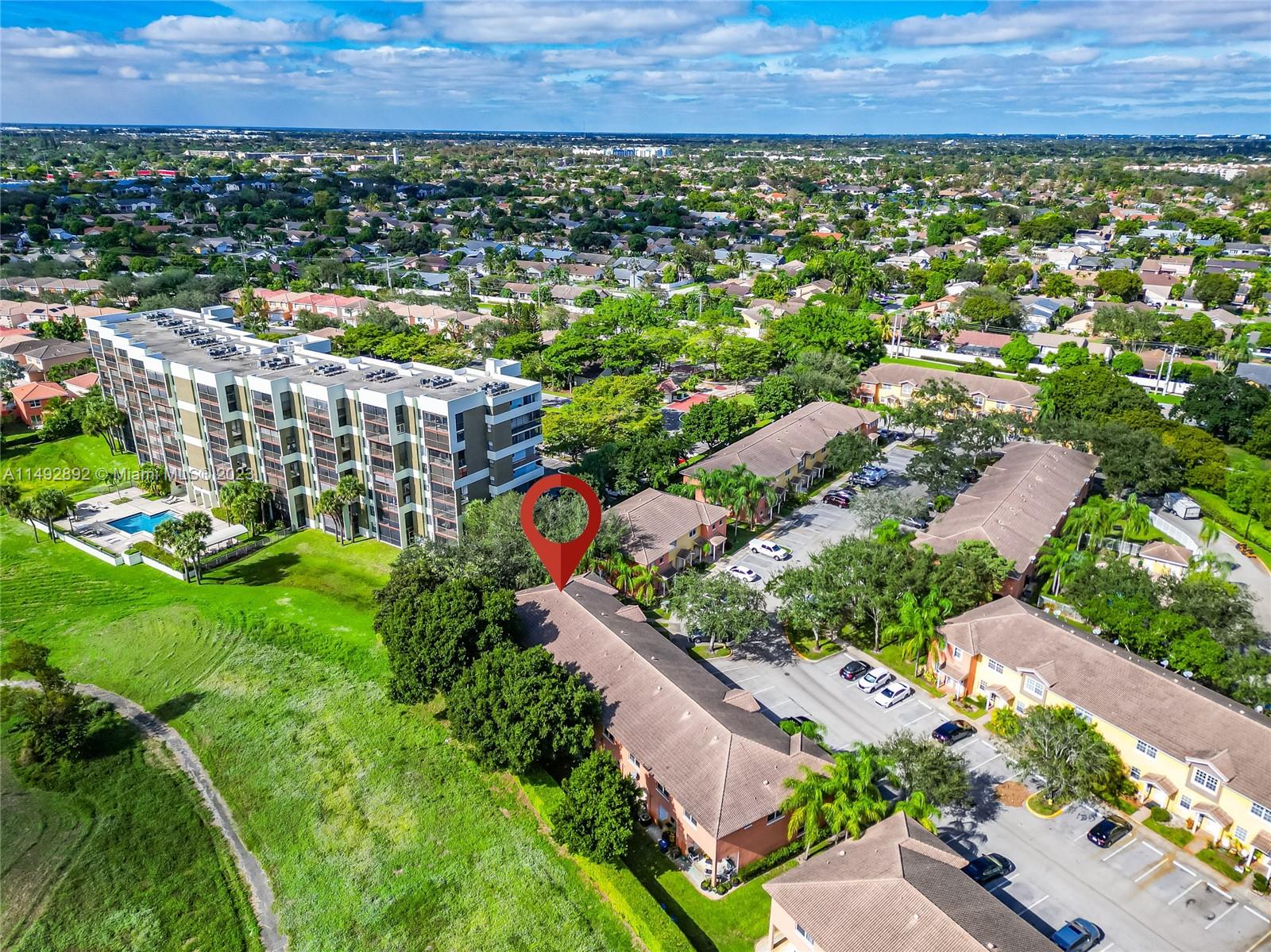 6836 Sienna Club Dr