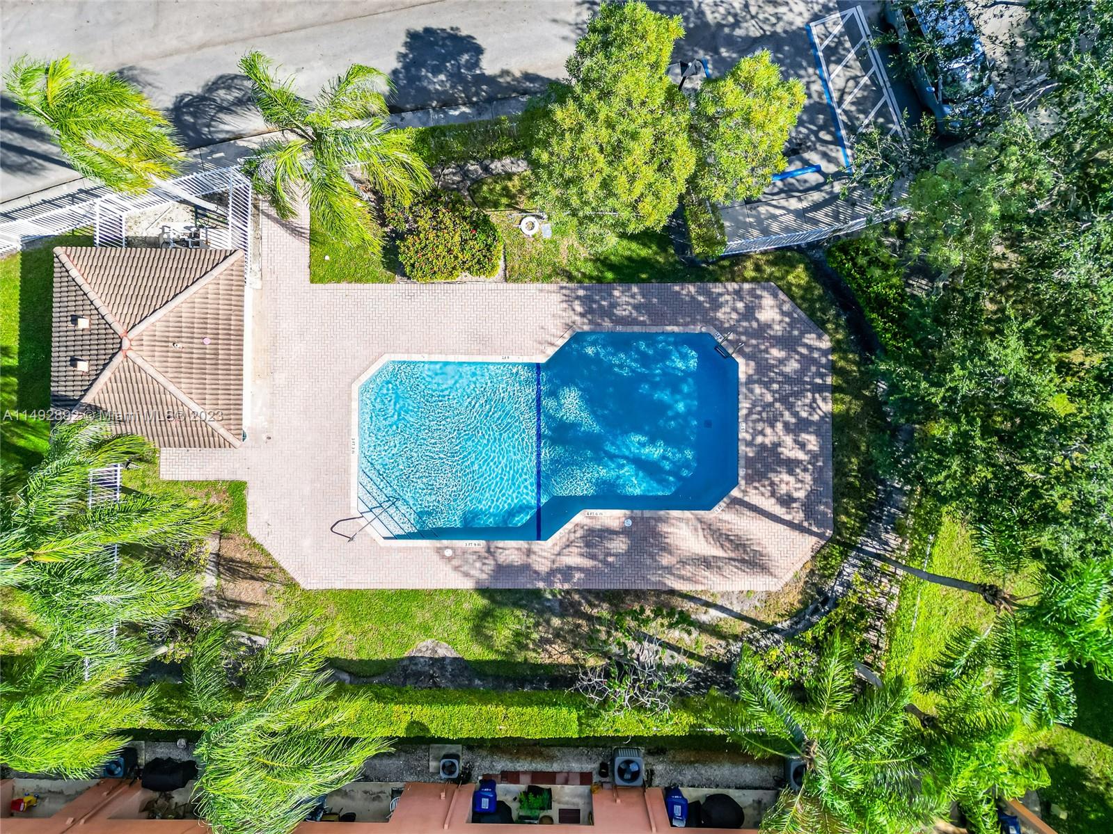 6836 Sienna Club Dr