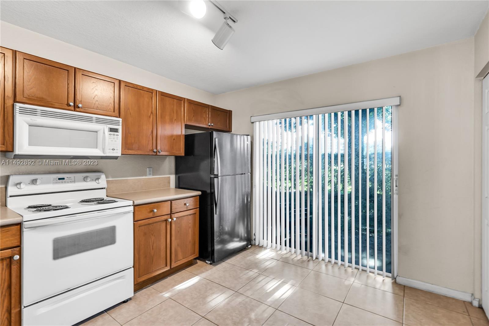 6836 Sienna Club Dr