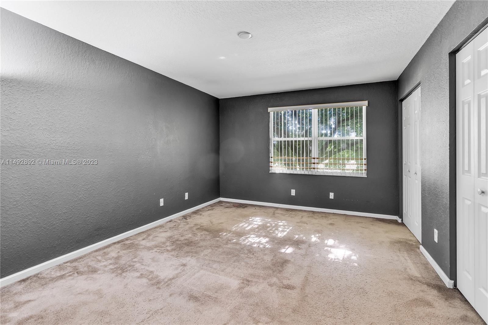 6836 Sienna Club Dr