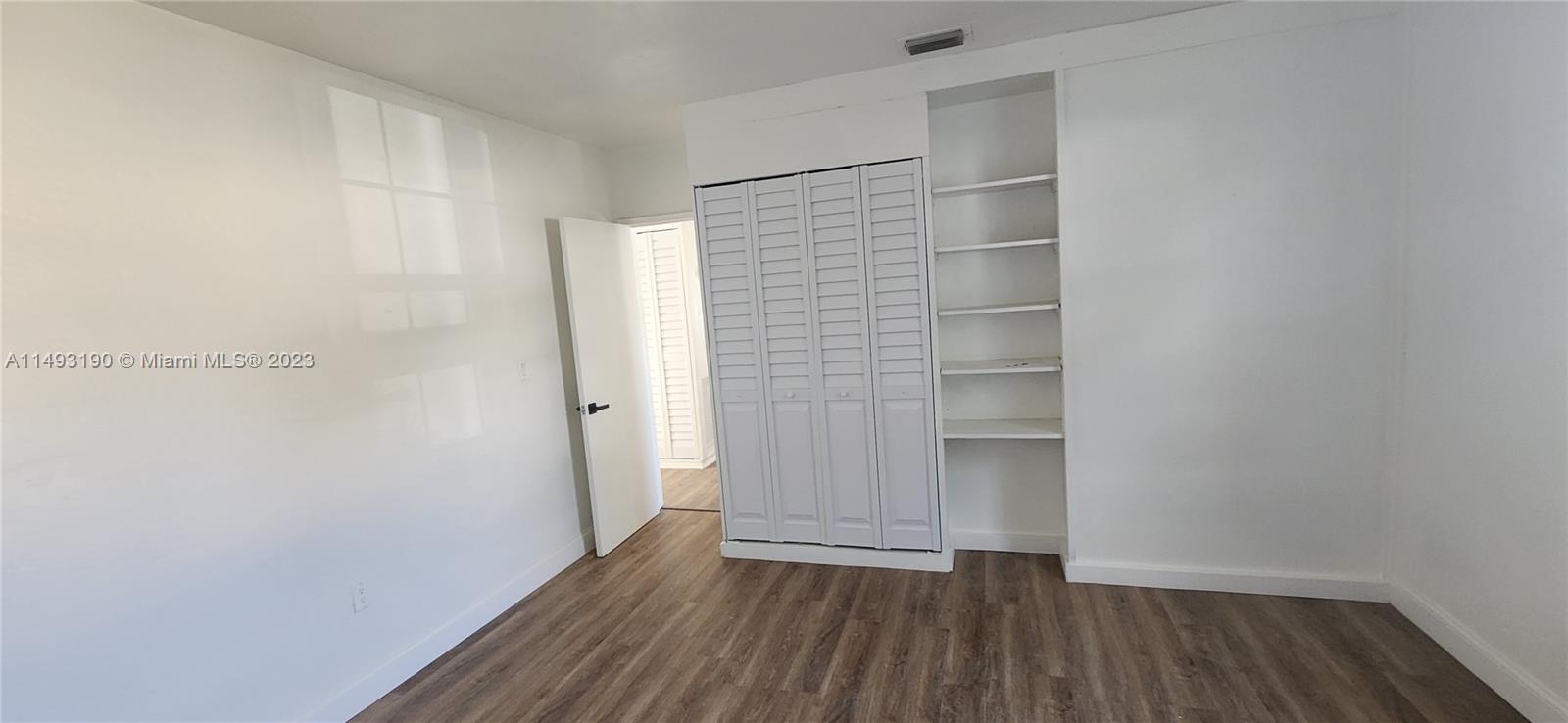 2440 NW 59th St