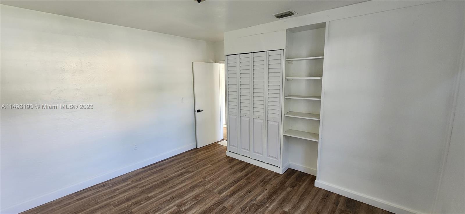 2440 NW 59th St