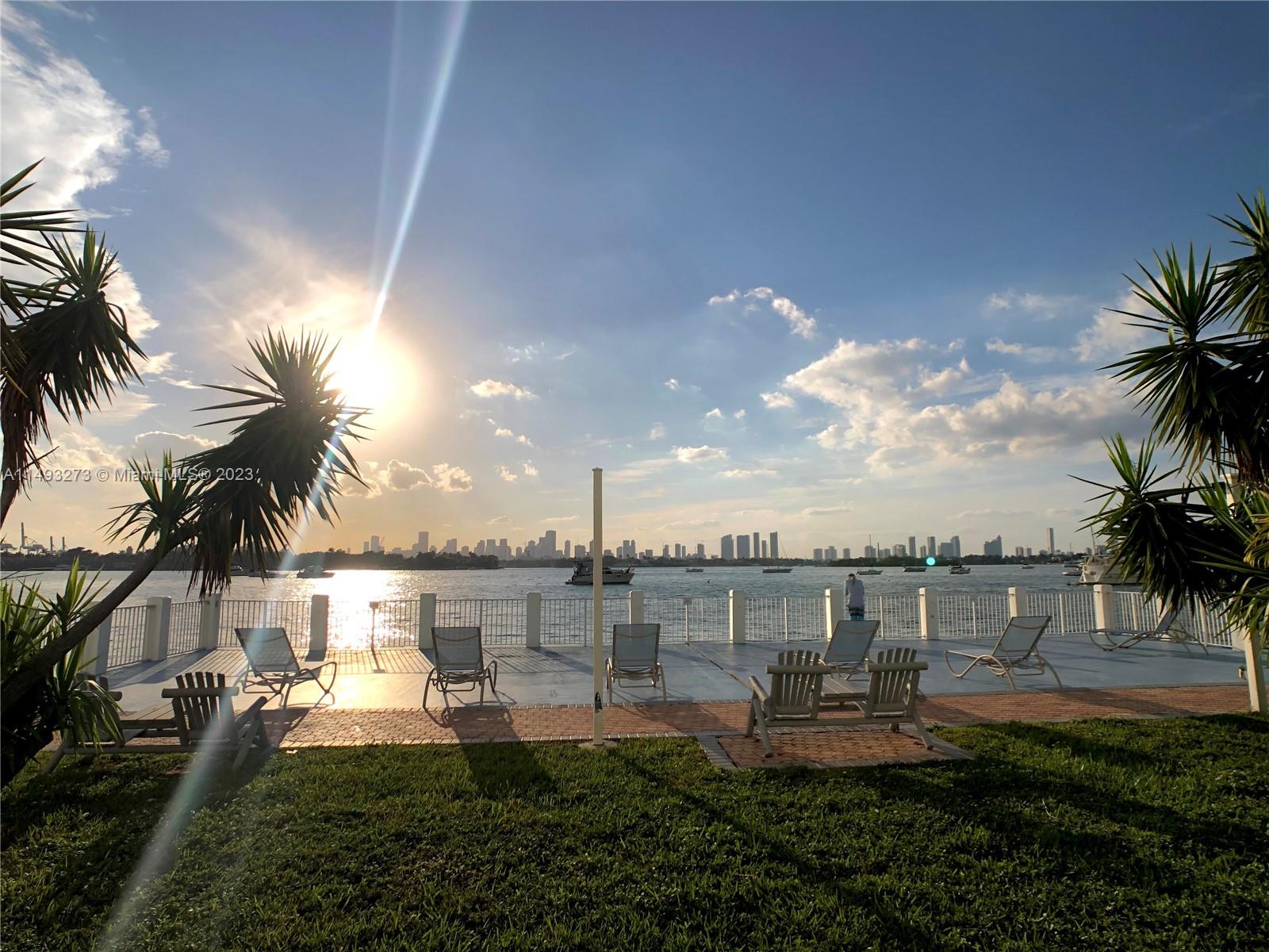 1250 West Ave # 2B