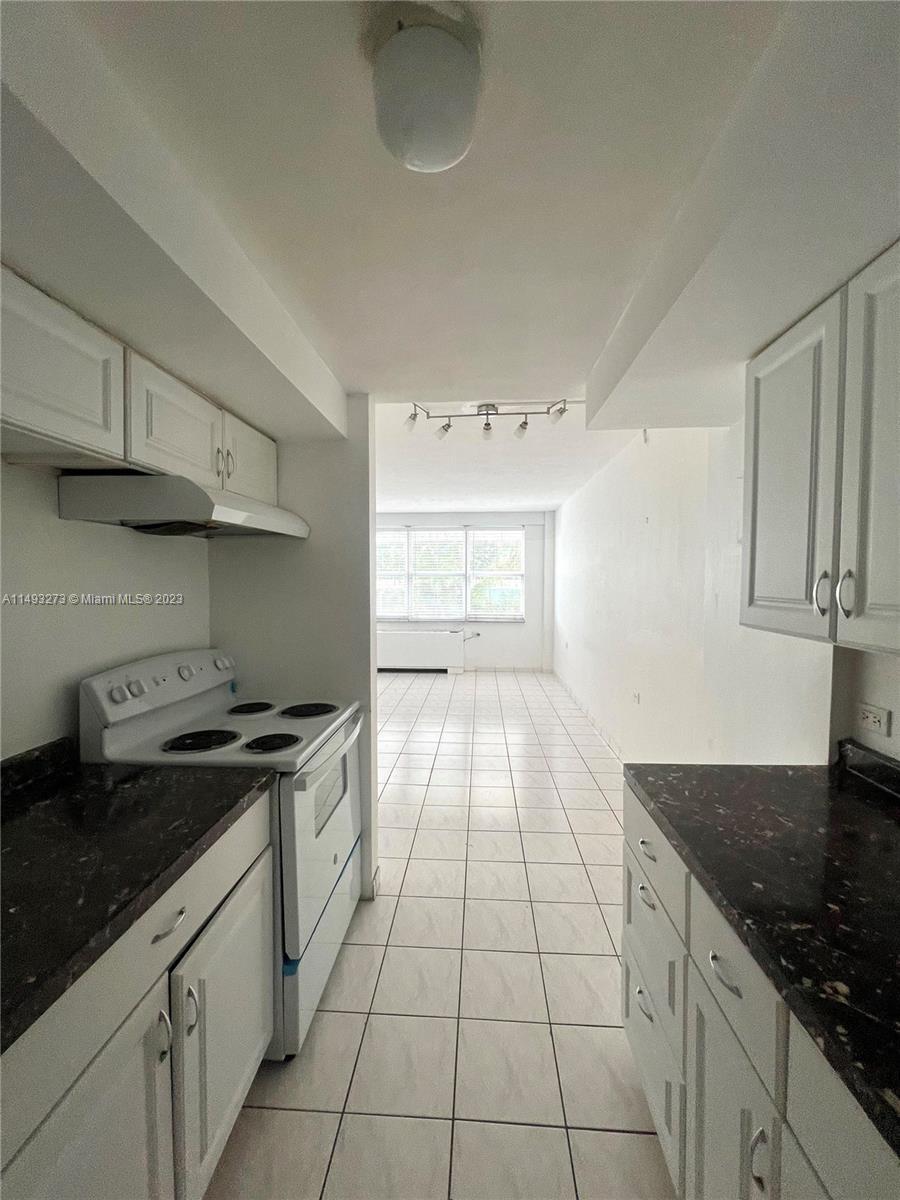 1250 West Ave # 2B