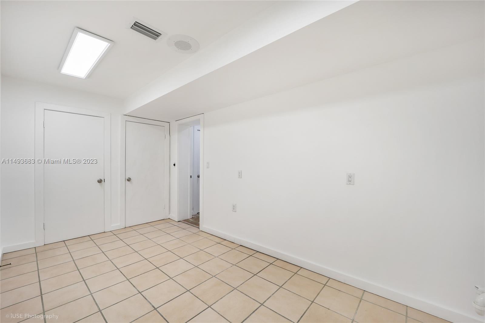348 Minorca Ave