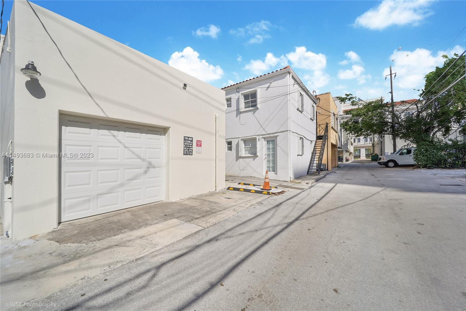 348 Minorca Ave