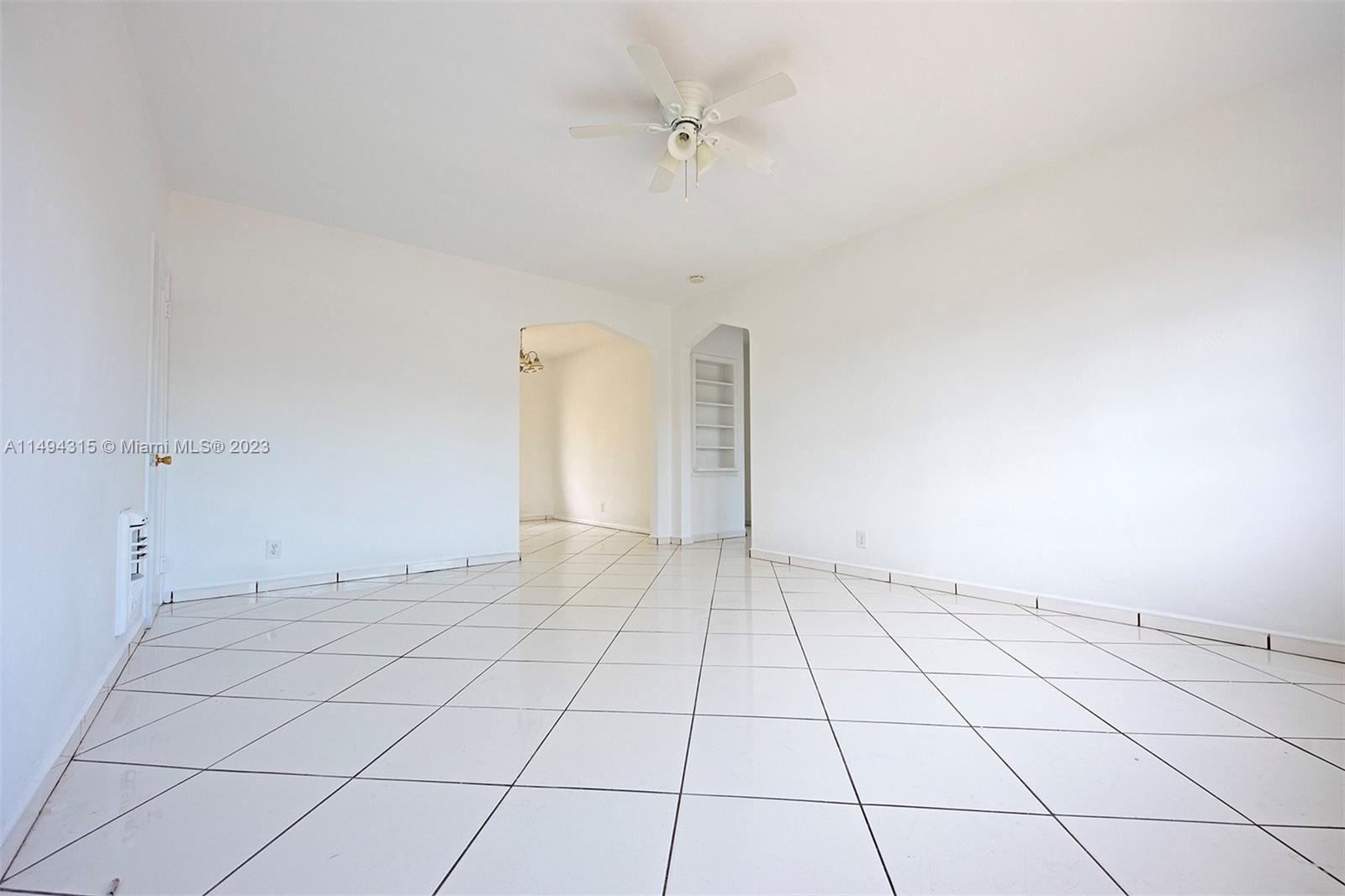 1735 Marseille Dr # 4