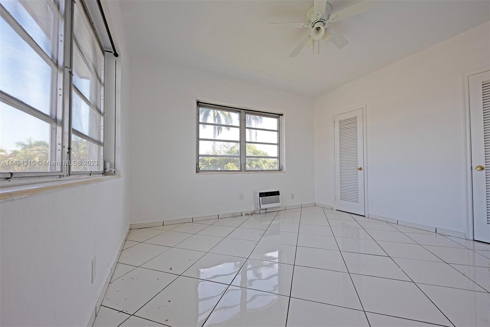 1735 Marseille Dr # 4