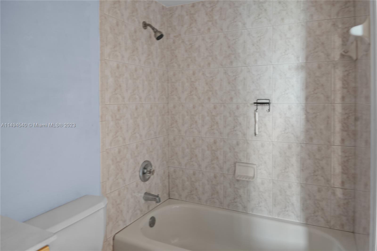 814 NW 36th Ave # 302