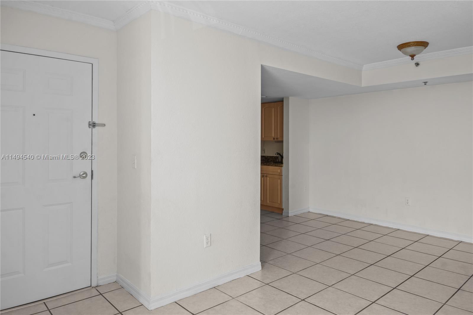 814 NW 36th Ave # 302
