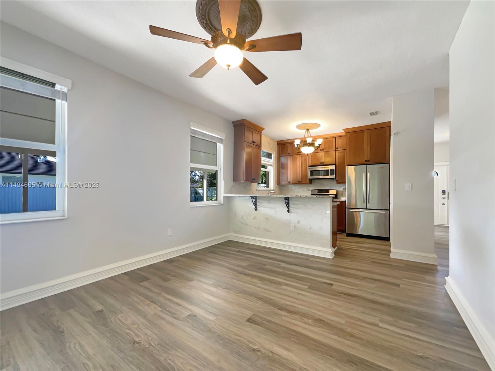 16077 SW 154th Ct